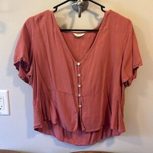 Sim & Sam Slightly Cropped Blouse